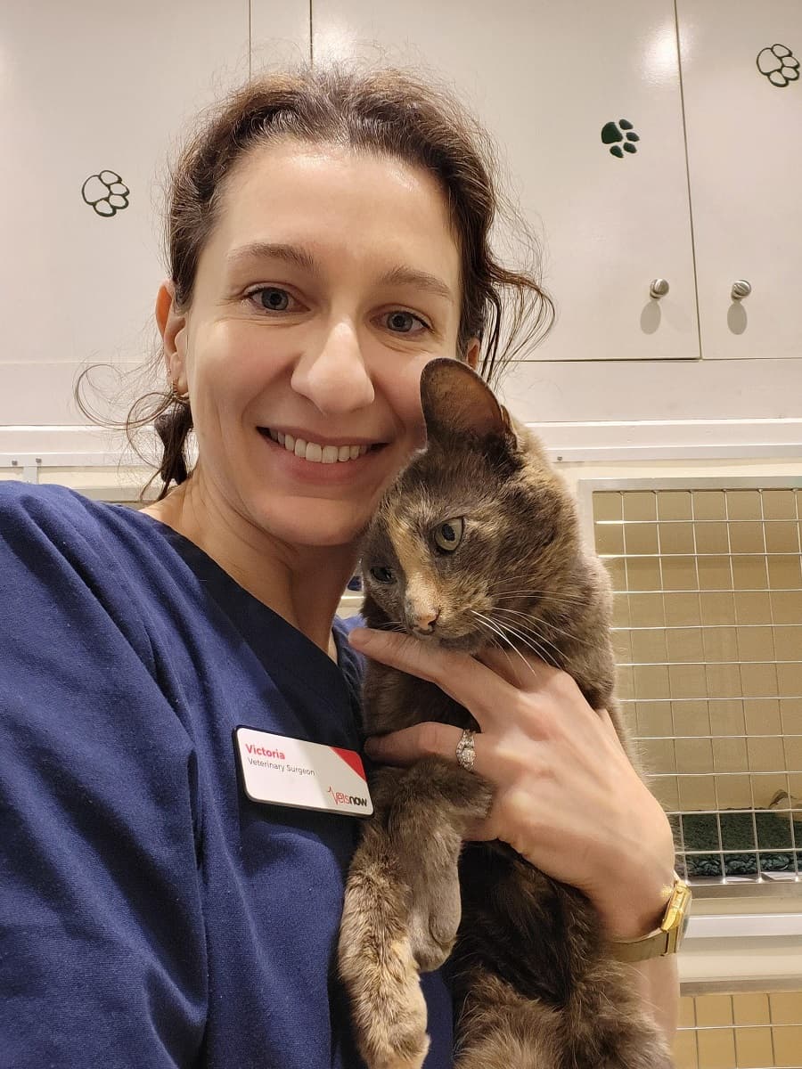 How AdvantEdge helped Victoria rediscover vet career – body